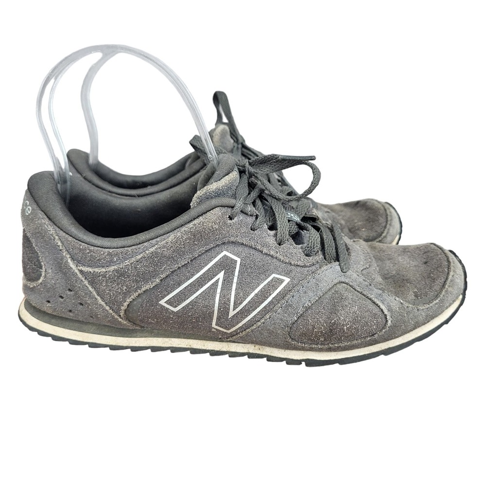 New‎ Balance 555 Running Shoes Womens 7 B Gray Suede Leather Sneakers WL555MS